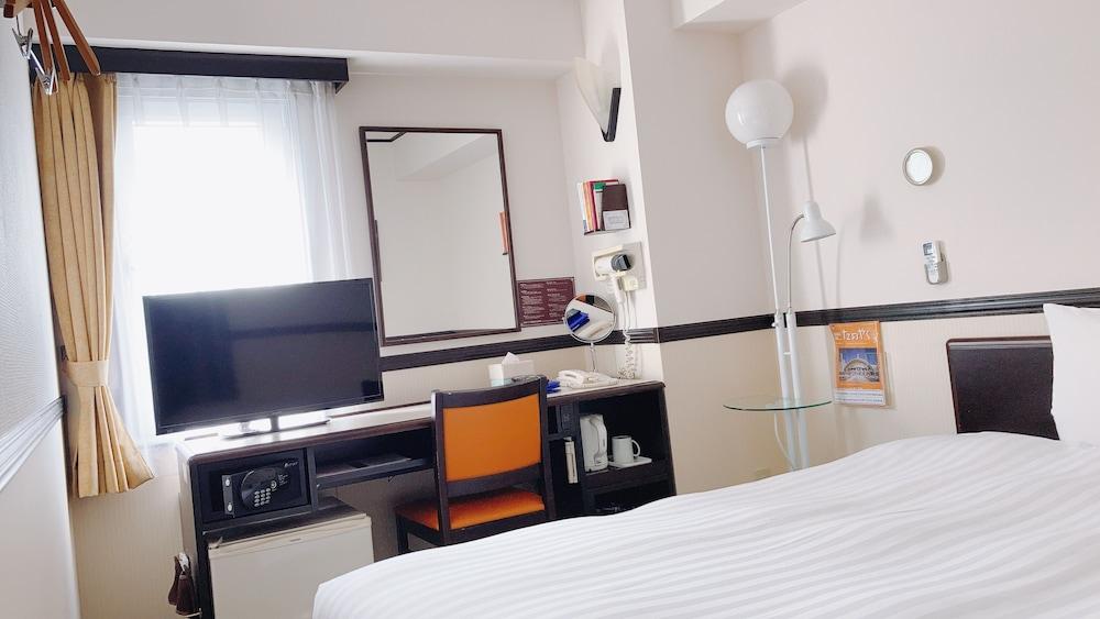 Toyoko Inn Chiba Shin Kamagaya Ekimae Exterior foto